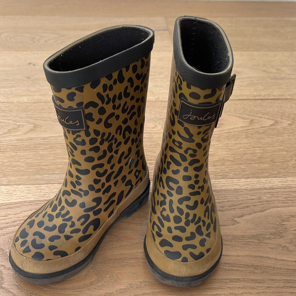 Girls Leopard Rain boots by Joules